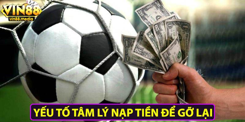 Một yếu tố tâm lý nguy hiểm khác là sự thôi thúc nạp tiền thường xuyên